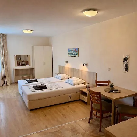 Апартаменты A Great Place To In Sunny *