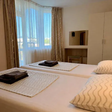 A Great Place To In Sunny Апартаменты Солнечный берег