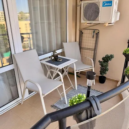 A Great Place To In Sunny Апартаменты *