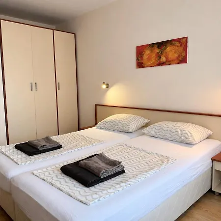 A Great Place To In Sunny Апартаменты *